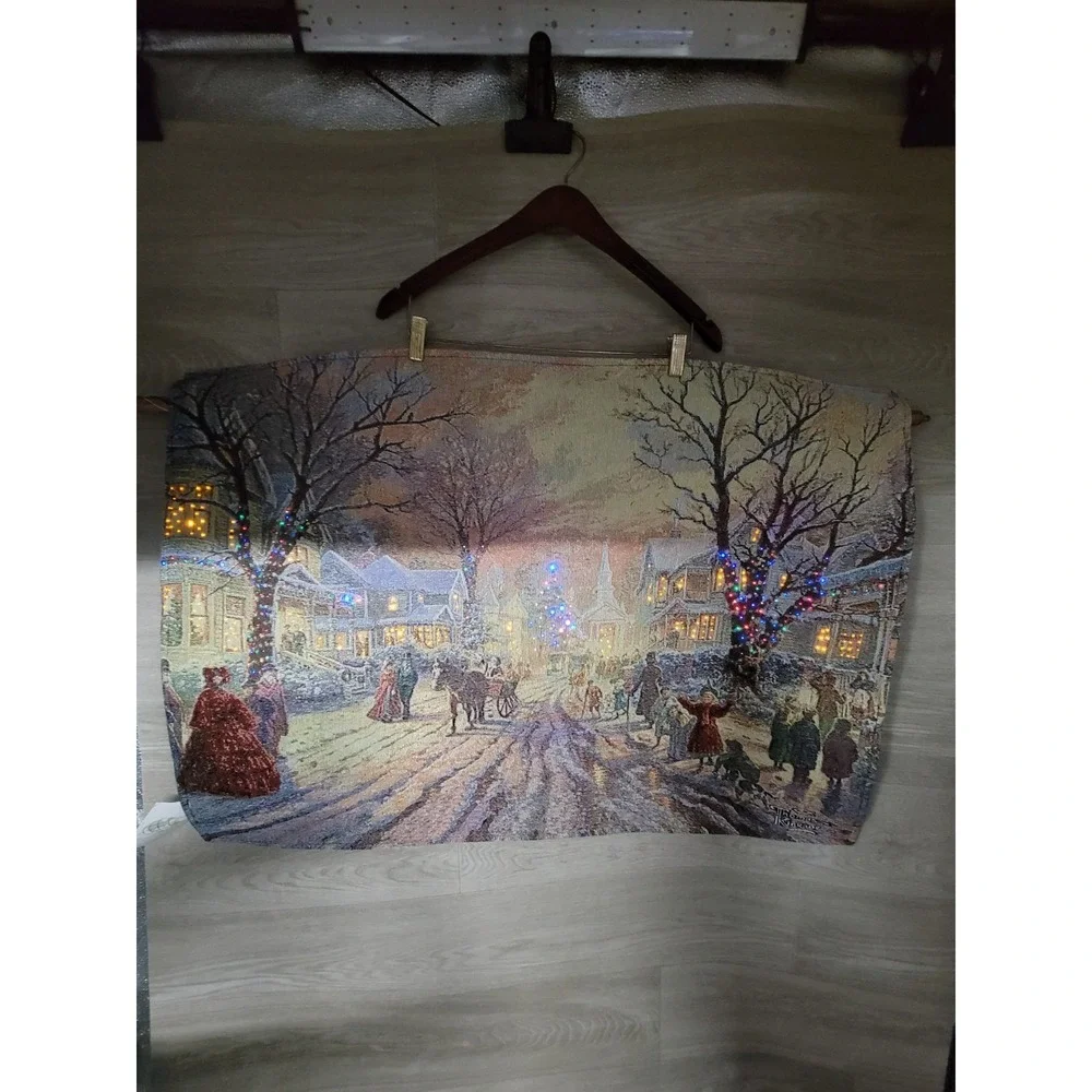 NWT Thomas Kinkade Fiber Optic Wall Tapestry Victorian Xmas Carol Hometown
